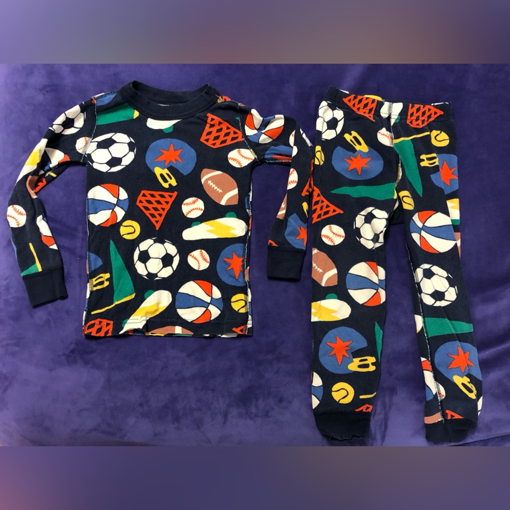 Hanna Andersson Pajamas Sports/Equipment size 4/100